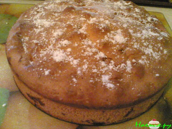 Яблочный пирог с финиками и орехами Яблочный пирог с финиками и орехами