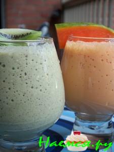 Коктейли фруктово-молочные 