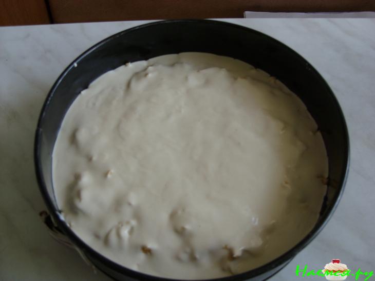 Пирог "Гость на пороге" с копчеными сосисками