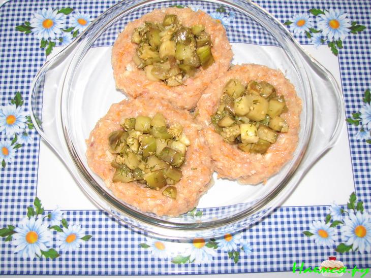 Корзиночки из фарша с начинкой