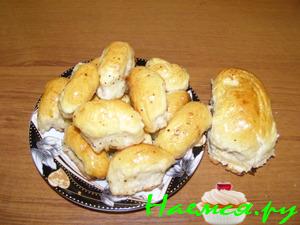 Пирожки на один укус с заливкой