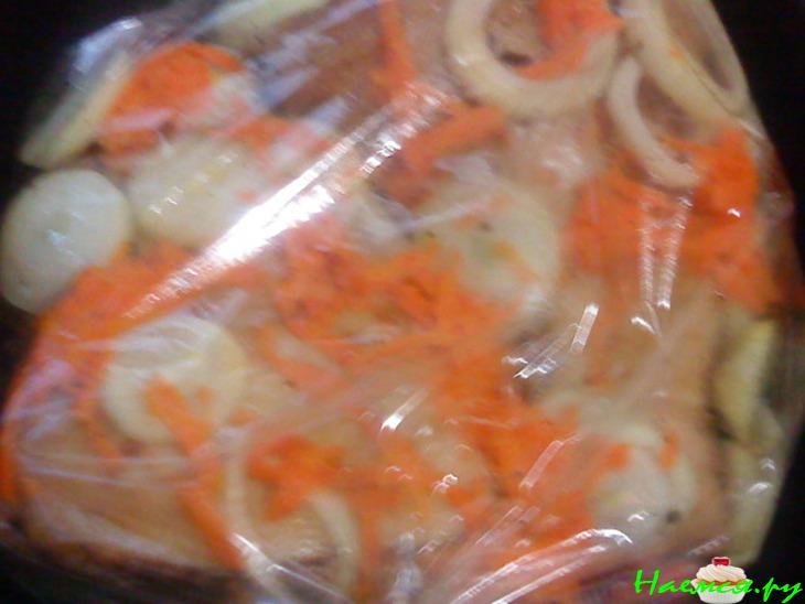 Рулька свиная запечённая в рукаве Рулька свиная запечённая в рукаве