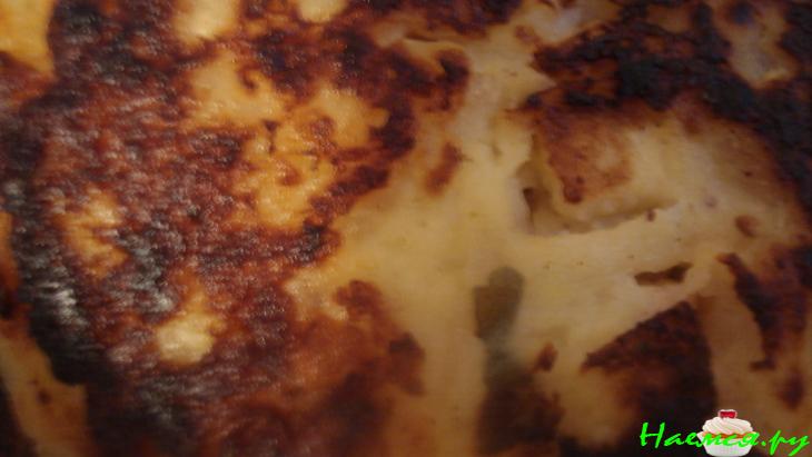 Творожники по-немецки 'Яблоки с земляными яблоками'