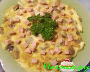 Омлет с грибами