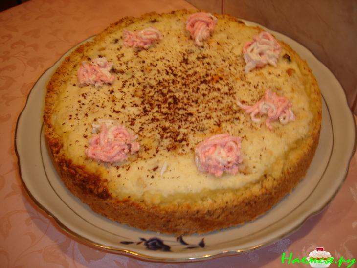 Творожный пирог с орешками