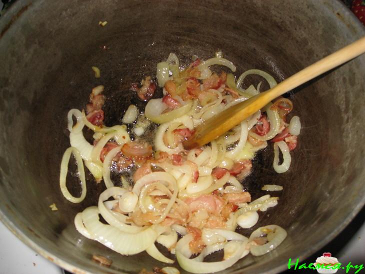 "Ушастая" курочка