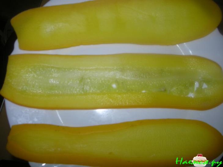 &laquo;Роллы&raquo; из кабачков