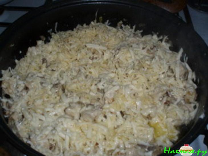 Жульен с грибами и курицей