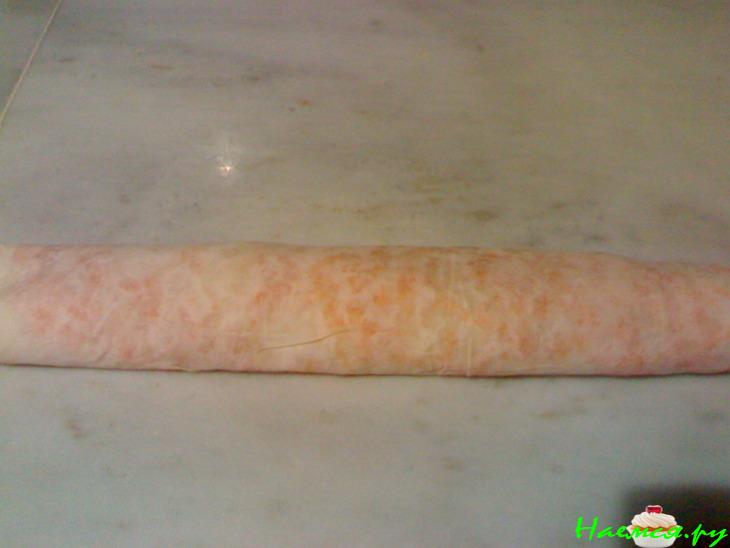 Пирог-рулет с тыквой и грецкими орехами