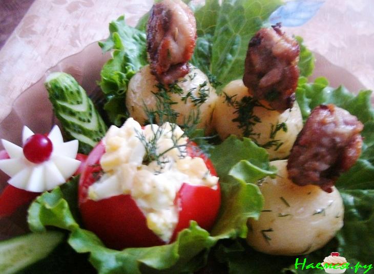 Куриные рулетики на шпажке