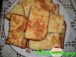 Пирог "Гость на пороге" с рисом и яйцами