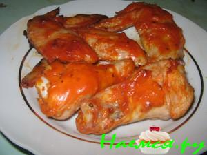 Крылышки куриные в розовом соусе