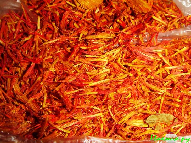 Мидии в шафрановом соусе