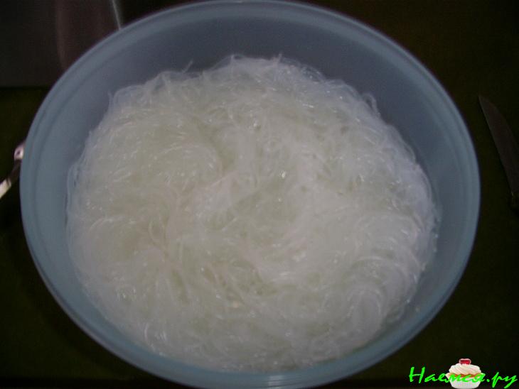 Салат со стеклянной лапшой Салат со стеклянной лапшой