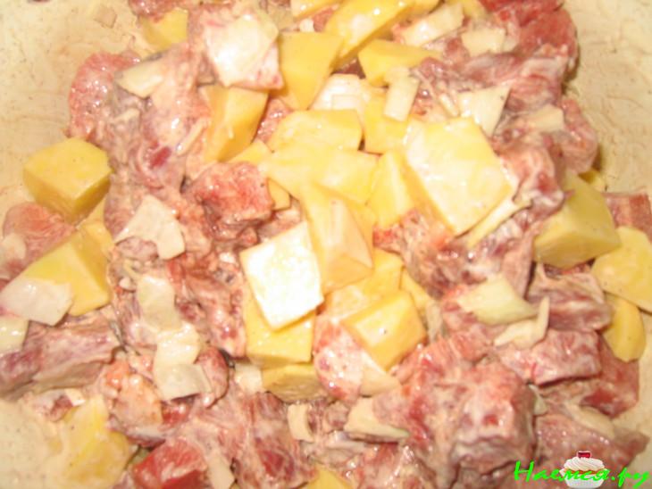 Свинина в горшочке Свинина в горшочке