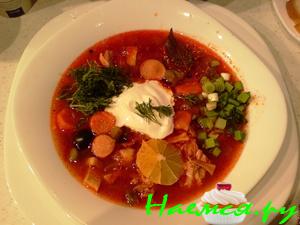 Солянка мясная сборная в горшочке Солянка мясная сборная в горшочке