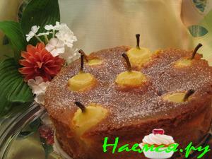 Торт бисквитный с грушами в сиропе