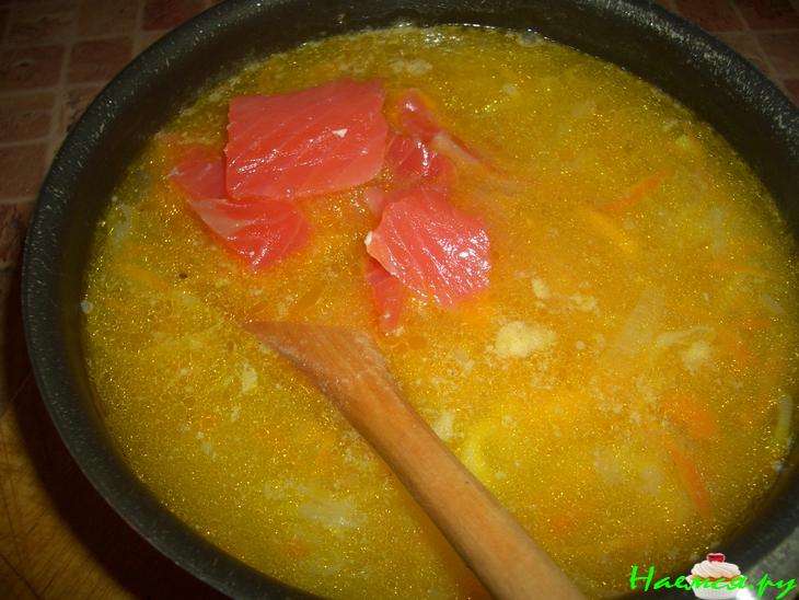 Крем-суп с копченным лососем по-фински Крем-суп с копченным лососем по-фински