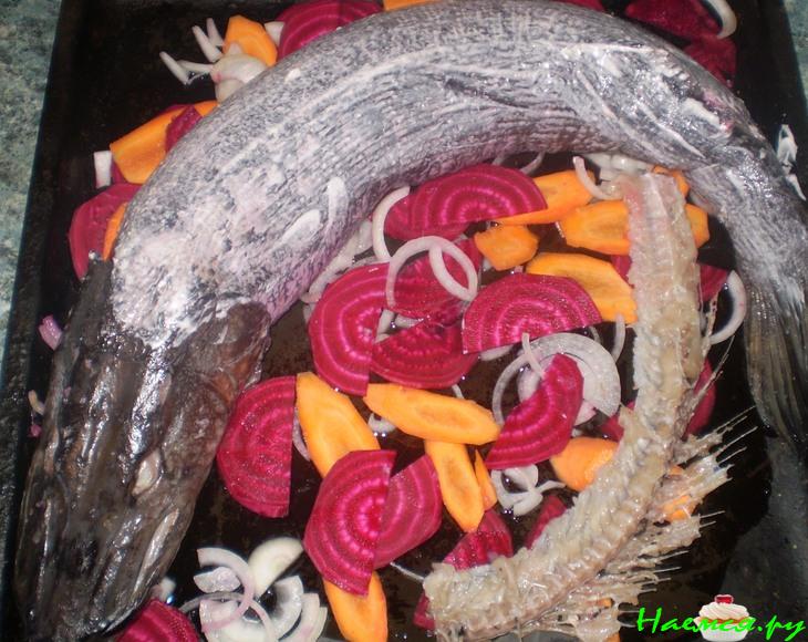 Фаршированная праздничная щука