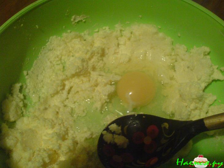 Сливовый пирог с миндалем Сливовый пирог с миндалем