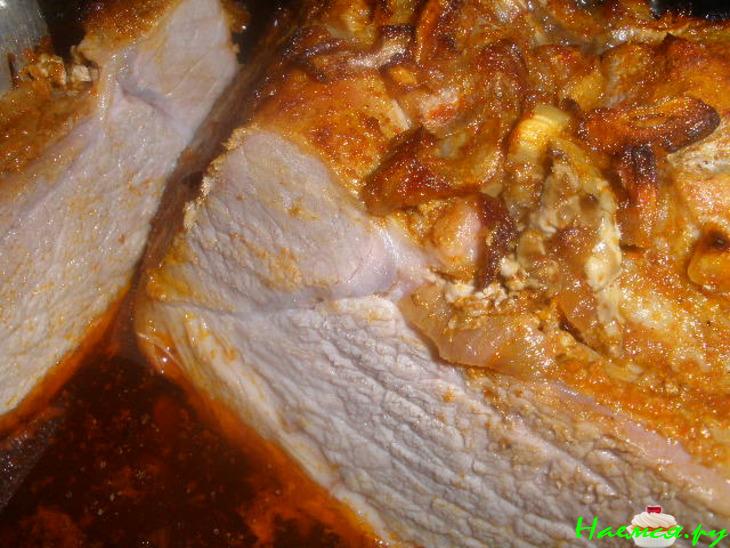 Запеченная свинина с пряностями Запеченная свинина с пряностями