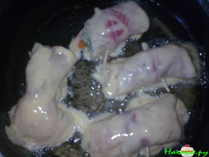 Рулетики рыбные (морской язык) Рулетики рыбные (морской язык)