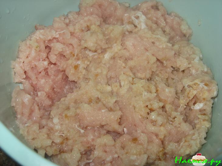 Рыбный рулет-суфле с перечно-грибной начинкой Рыбный рулет-суфле с перечно-грибной начинкой