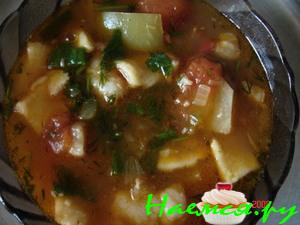 Суп-гуляш по венгерски с чипетке (клецки)