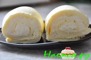 Яичный рулет с сыром