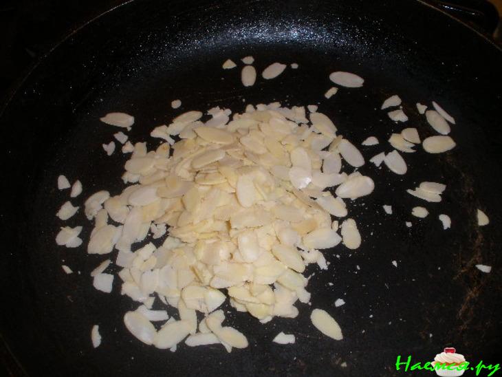 Салат Вальдорф с креветками Салат Вальдорф с креветками