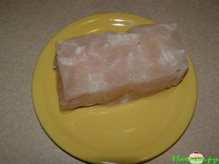 Рыбка с овощами под соусом