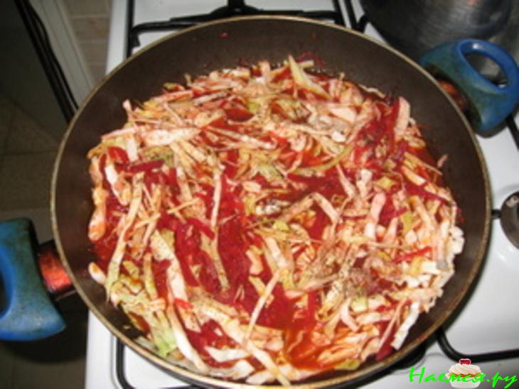 Борщ с фасолью и свекольной ботвой Борщ с фасолью и свекольной ботвой