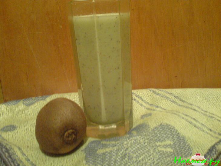 Коктейль с киви