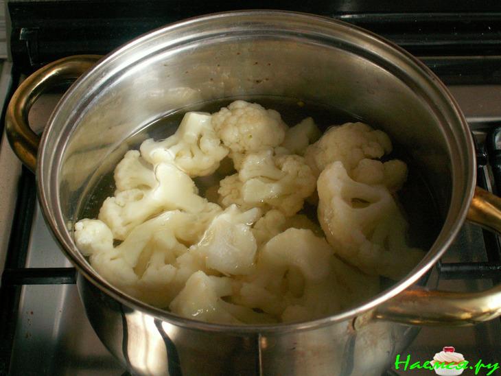 Цветная капуста в банановом соусе