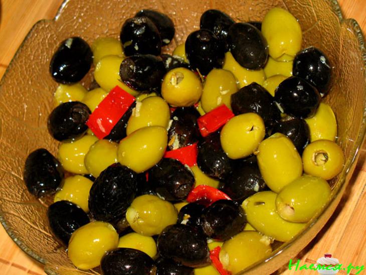 Маринованные оливки