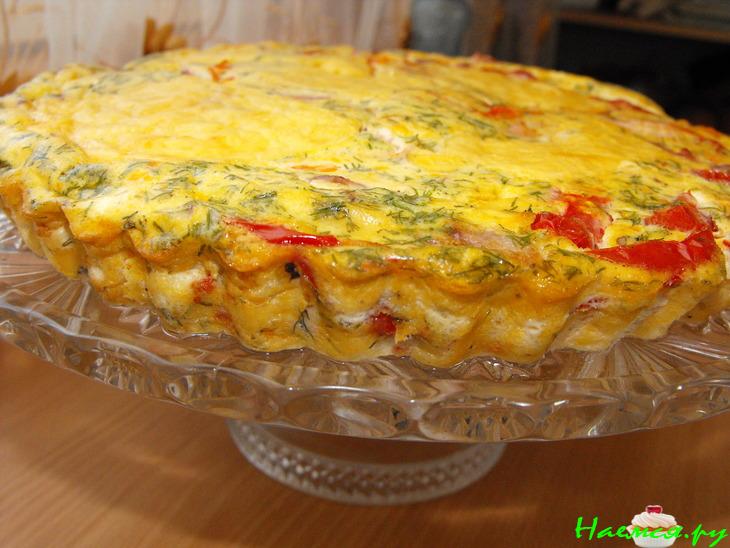 Сырная запеканка с помидорами и ветчиной