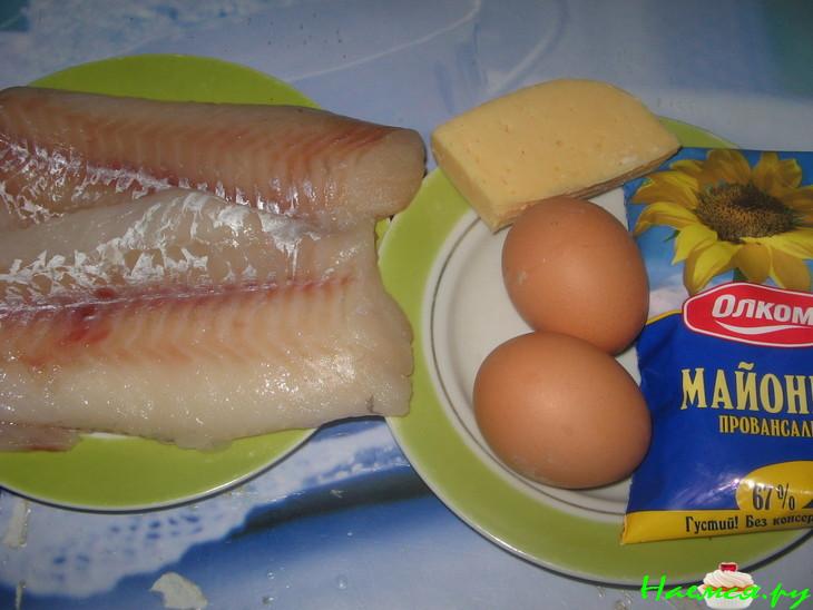 Рыба с сырным суфле, запеченная под майонезом