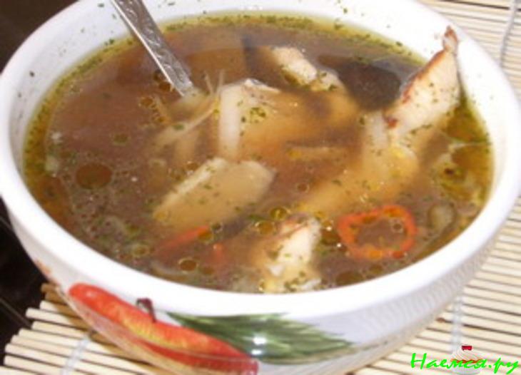 Курино-грибной суп с рисовой лапшой