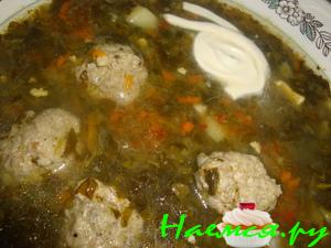 Суп с щавелем и свиными галочками Суп с щавелем и свиными галочками