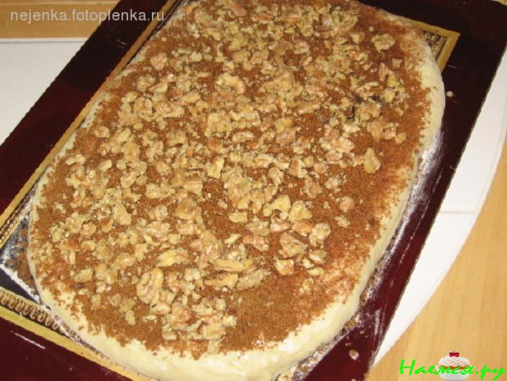 Роллы с корицей и орехами