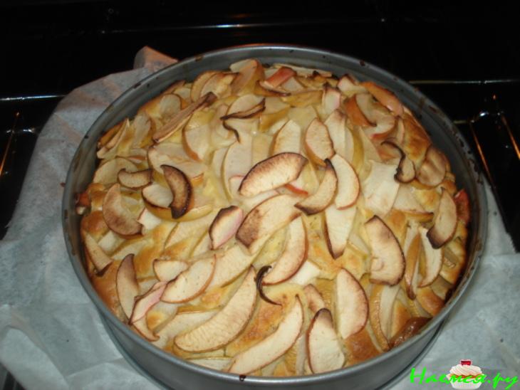 Пирог яблочный "Невозможный" Пирог яблочный "Невозможный"