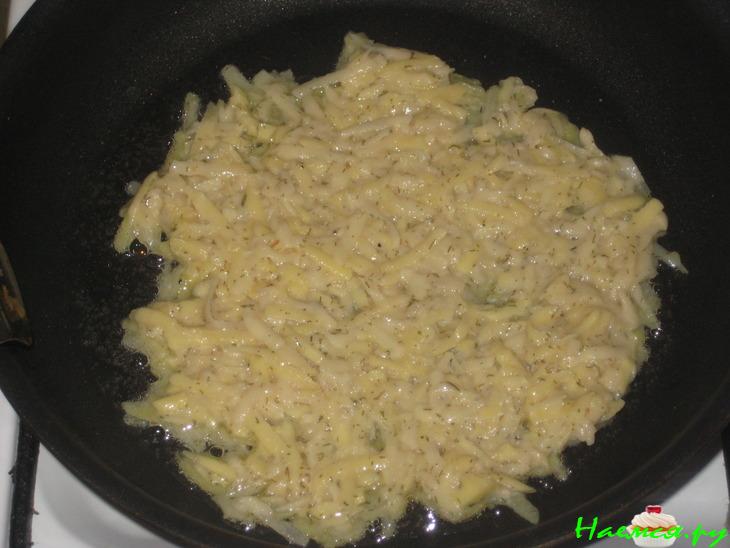 Курочка в пальтишке