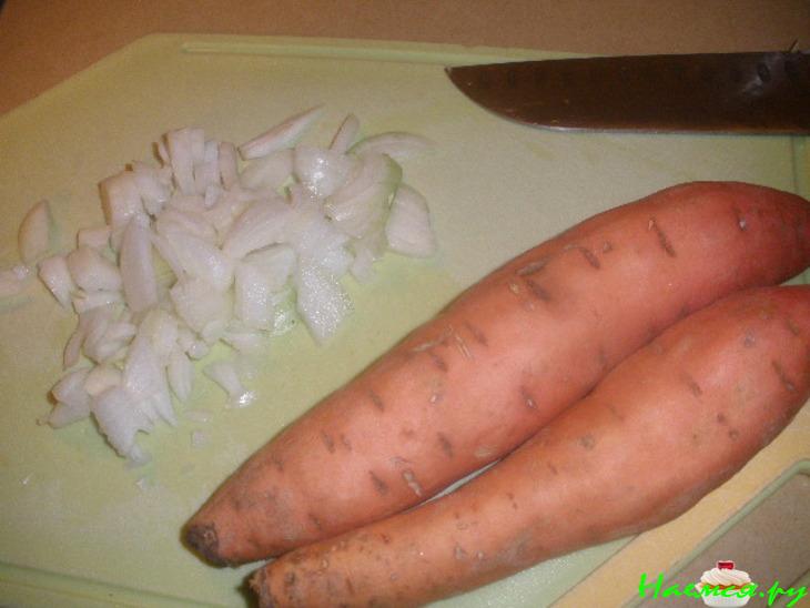 Суп-пюре из цветной капусты и сладкого картофеля Суп-пюре из цветной капусты и сладкого картофеля