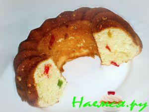 Творожный кекс с цукатами и миндалем