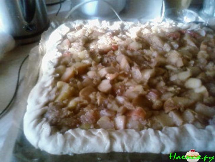 Яблочный пирог с безешной корочкой Яблочный пирог с безешной корочкой