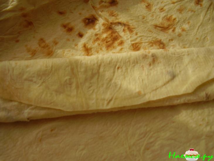 Рулеты из армянского лаваша с паштетом Рулеты из армянского лаваша с паштетом