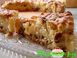 Яблочно-сырный пирог с орехами 