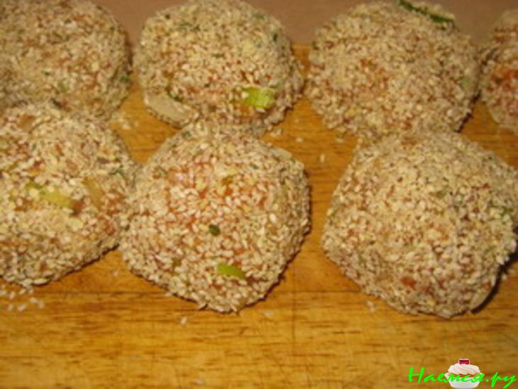 Котлеты из форели с имбирем