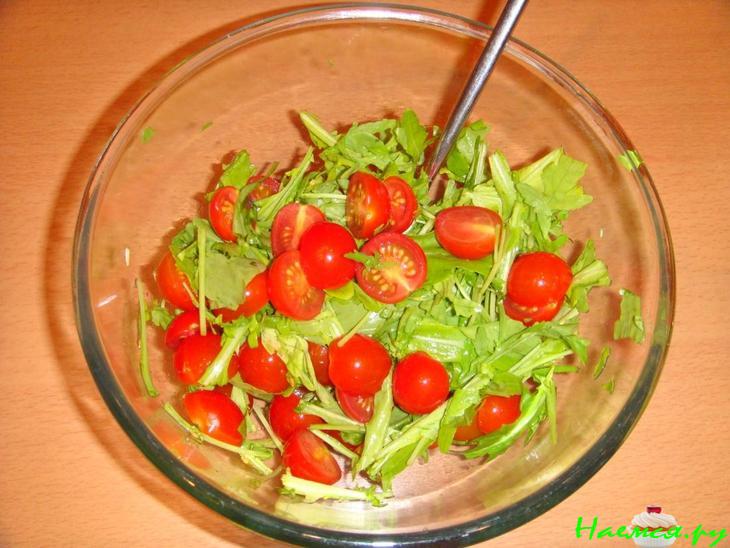 Черри с рукколой Черри с рукколой