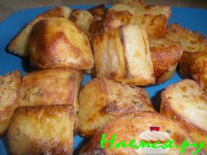 Картошка, запеченная в духовке - такая, как хотелось, но долго не получалось